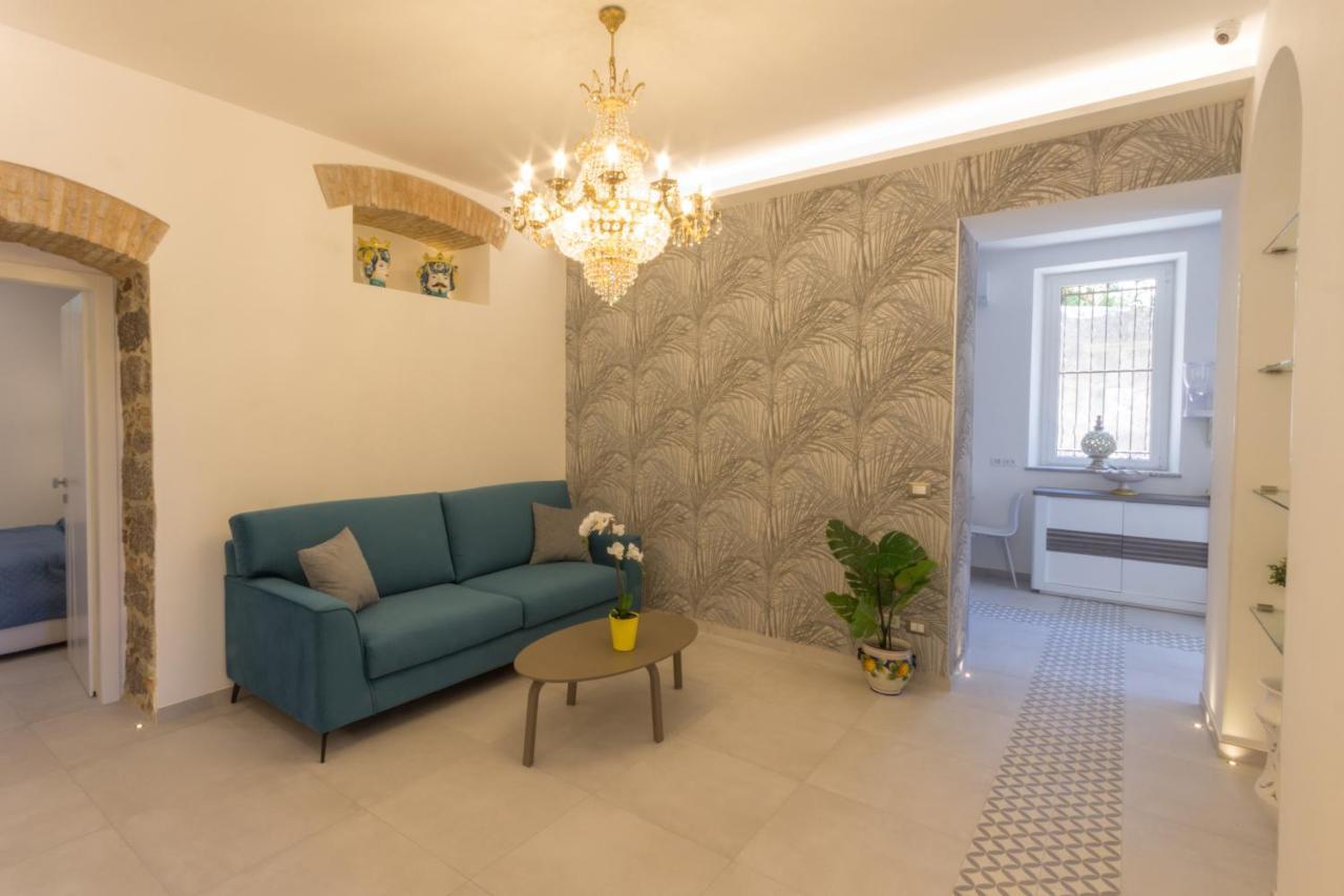 Villa Valverde Apartments E B&B Taormina Kültér fotó